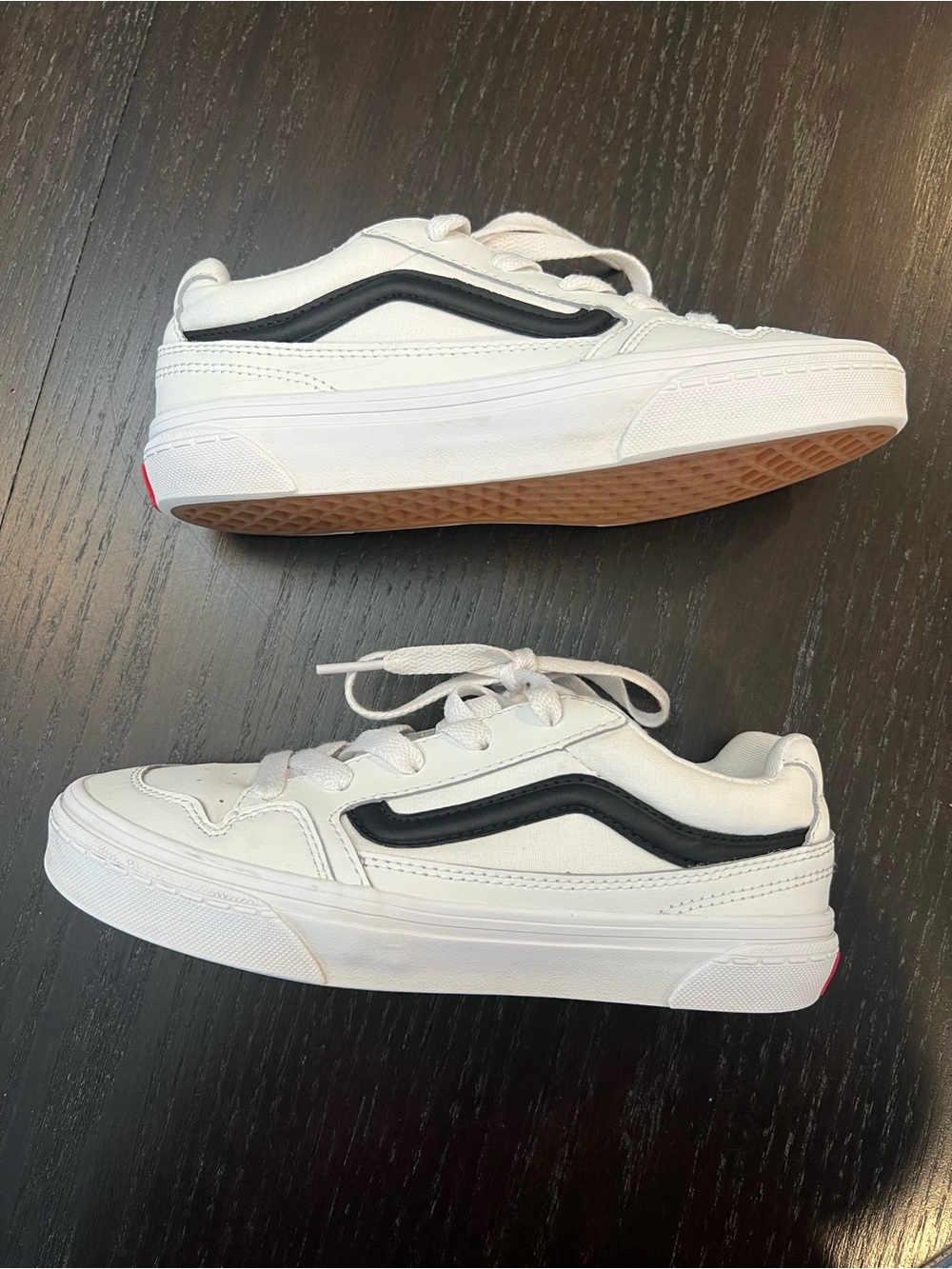 Vans Kids White Low-Top Sneakers with Black Stripe
